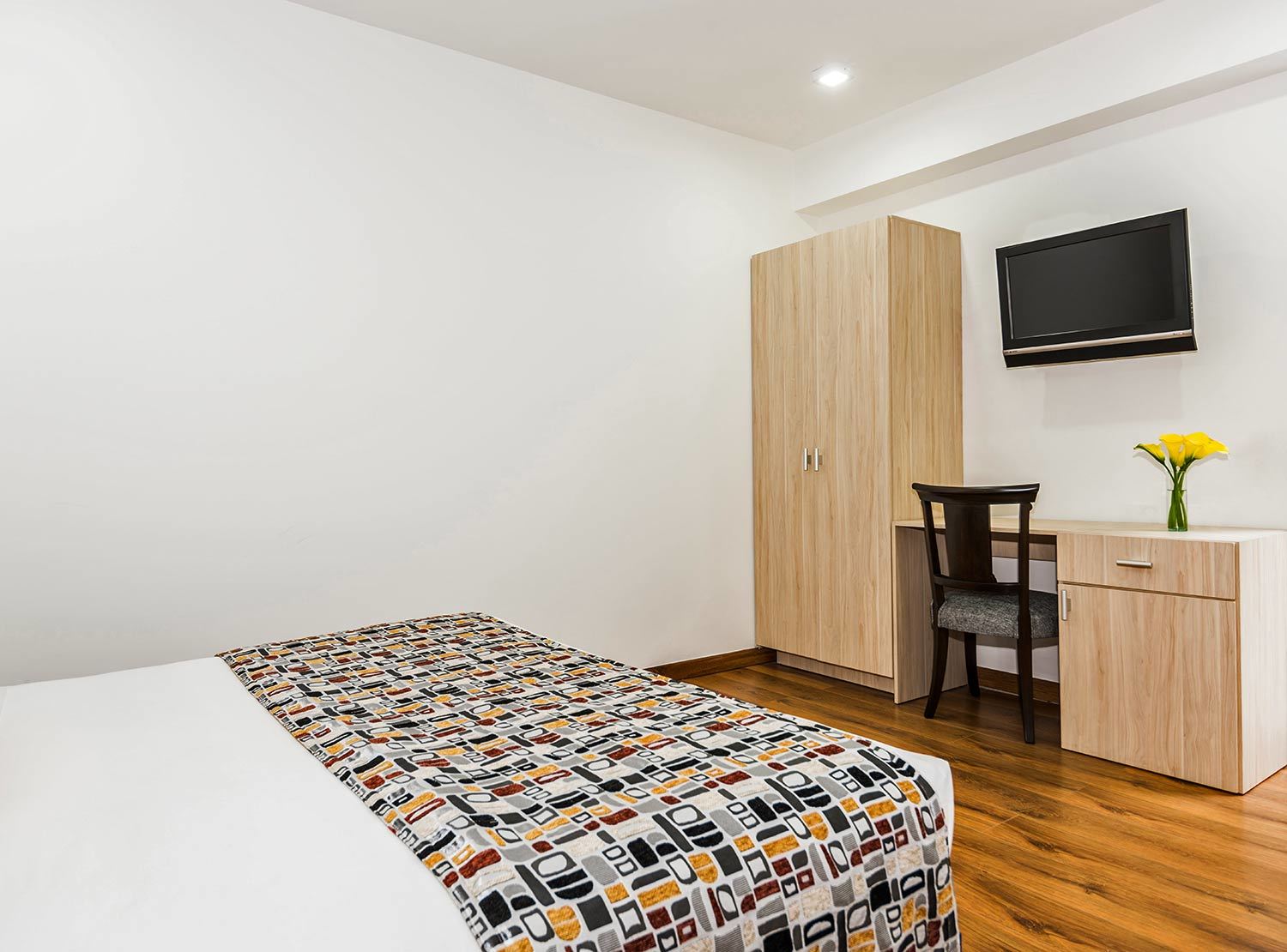 Hotel Asturias Медельин Экстерьер фото